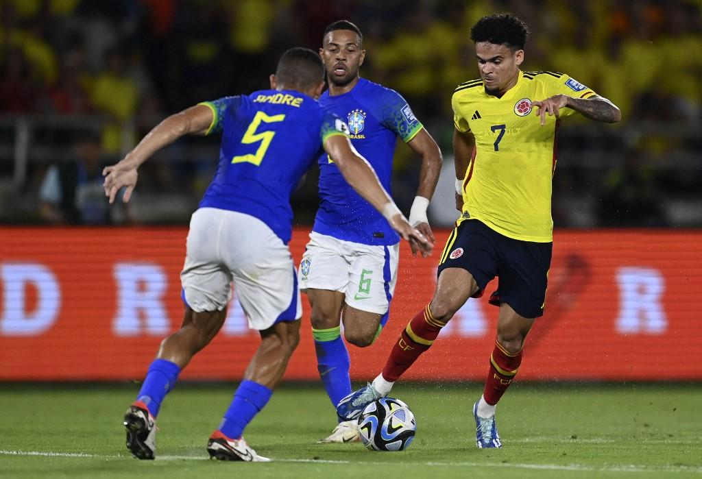 Sele&ccedil;&atilde;o Brasileira voltou a jogar pouco e agora est&aacute; na quinta coloca&ccedil;&atilde;o ap&oacute;s cinco jogos