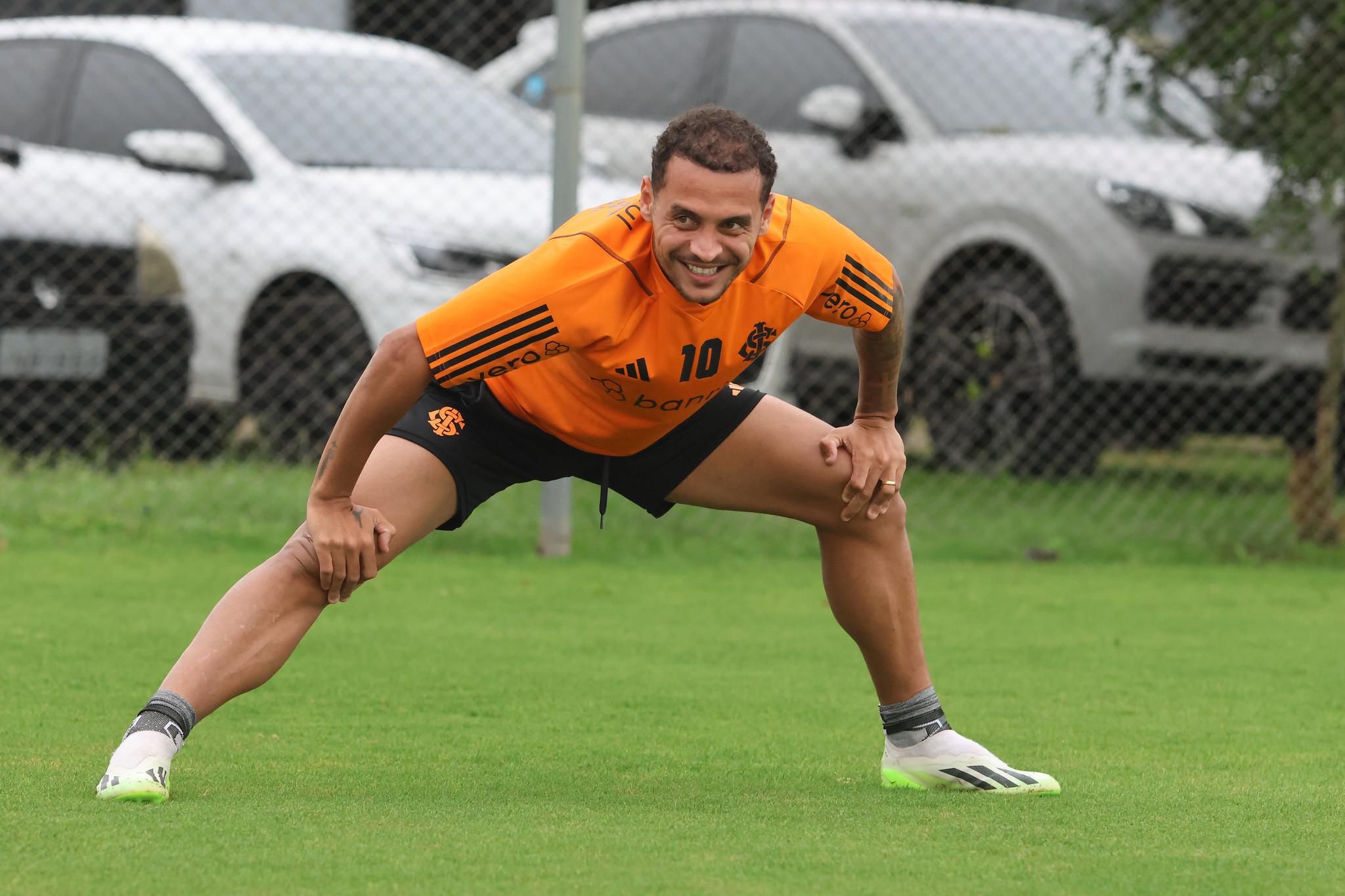 Colorado ter&aacute; Red Bull Bragantino, Cuiab&aacute;, Corinthians e Botafogo para encerrar a temporada