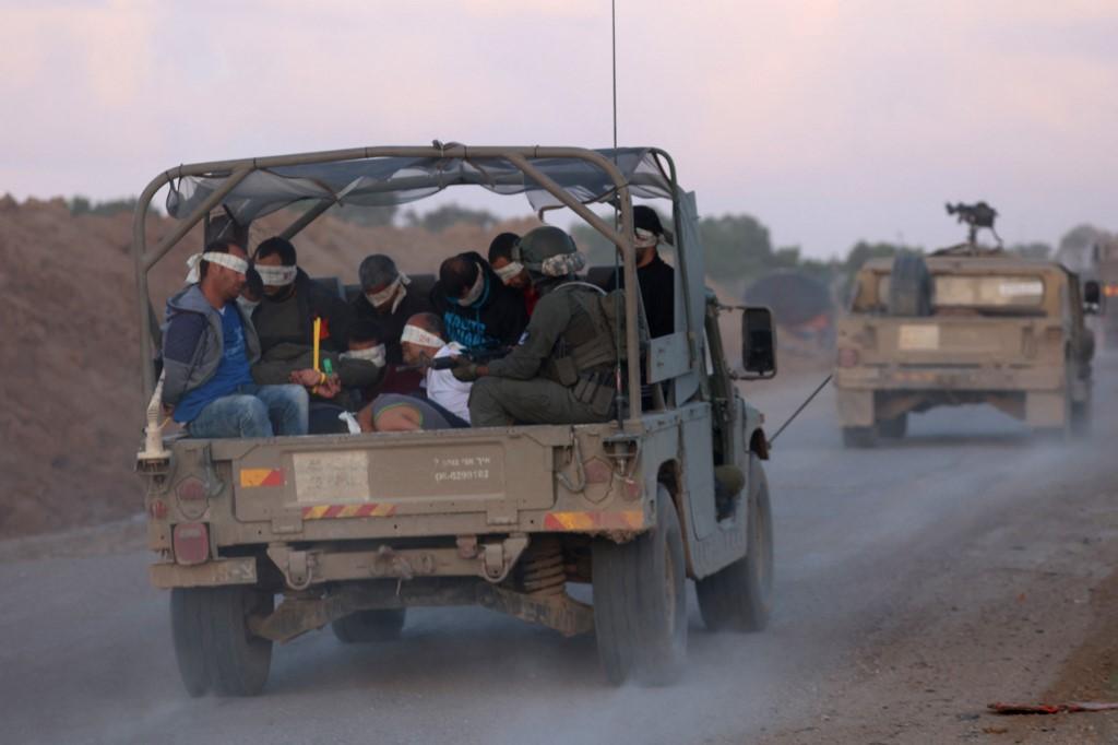 Ex&eacute;rcito israelense segue em opera&ccedil;&otilde;es na Faixa de Gaza