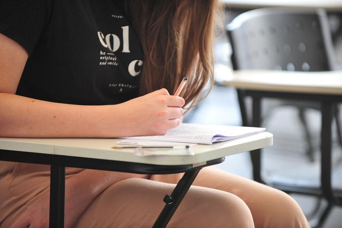 S&atilde;o mais de 22 mil candidatos para 4.023 vagas, em 97 cursos de gradua&ccedil;&atilde;o