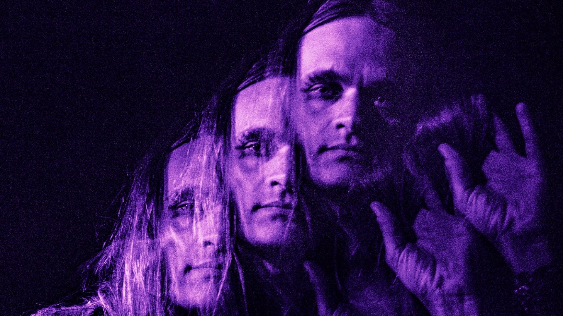 Trabalho &eacute; o primeiro do artista com a sua nova banda