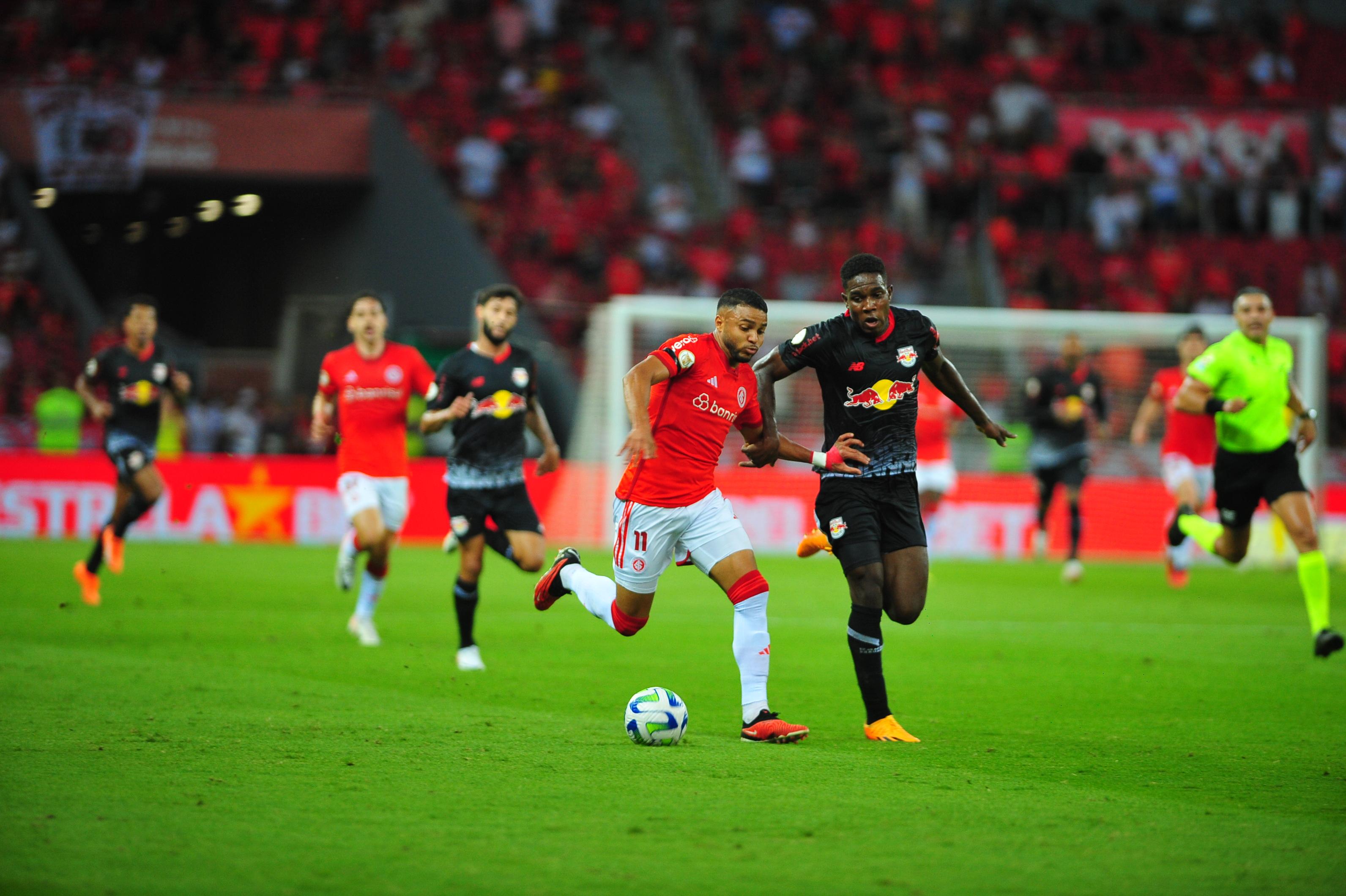 Wanderson fez uma partida razo&aacute;vel diante do Bragantino 