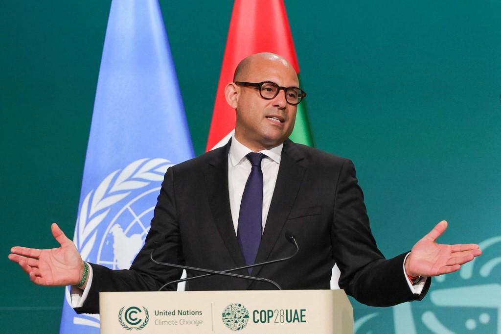 Stiell pediu ao mundo que sinalize o "decl&iacute;nio definitivo da era dos combust&iacute;veis f&oacute;sseis"