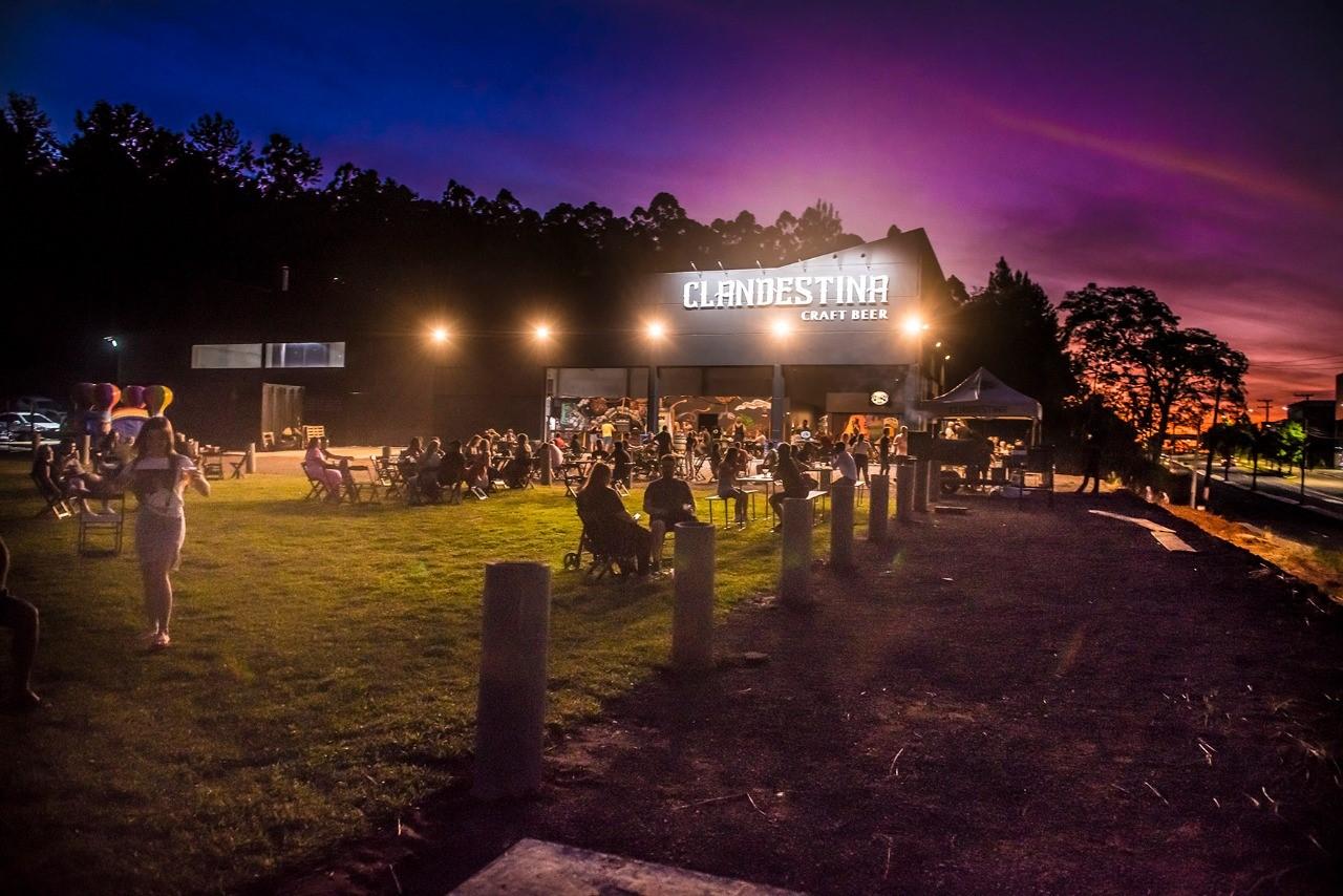 Programa&ccedil;&atilde;o come&ccedil;a &agrave;s 15h, na cervejaria Clandestina Craft Beer