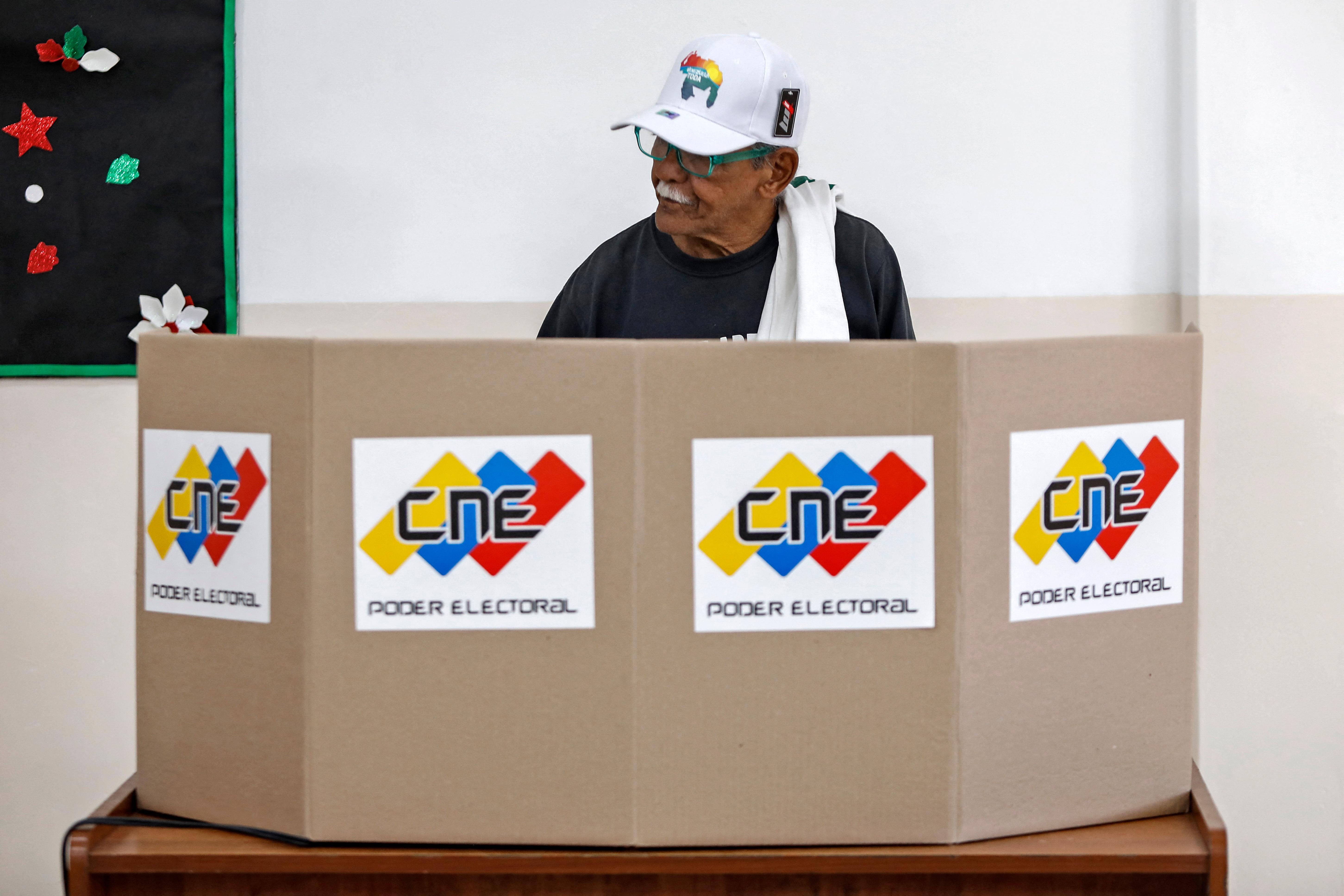 Venezuela estende vota&ccedil;&atilde;o em referendo sobre reivindica&ccedil;&atilde;o de territ&oacute;rio da Guiana