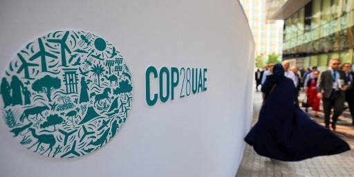 COP28 avança para negociações finais COP28 avança para negociações finais
