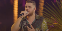 O sertanejo apareceu em um vídeo publicado por Cristiano nesta sexta-feira, 8