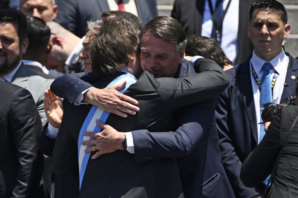 Bolsonaro tamb&eacute;m se reuniu com Milei na sexta-feira