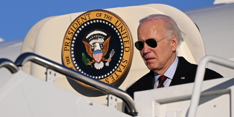 Biden tenta viabilizar mais ajuda à Ucrânia Biden tenta viabilizar mais ajuda à Ucrânia