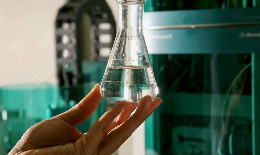 A interrup&ccedil;&atilde;o da comercializa&ccedil;&atilde;o deve ser imediata em caso de suspeita de produto adulterado