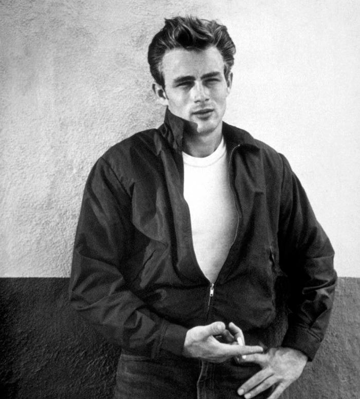 Ator James Dean em foto publicit&aacute;ria para o filme 'Rebel Without a Cause'