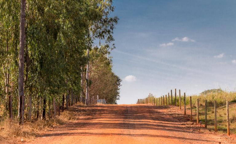 Sintergs informa que as obras em estradas vicinais devem ser exclusivas de engenheiros civis