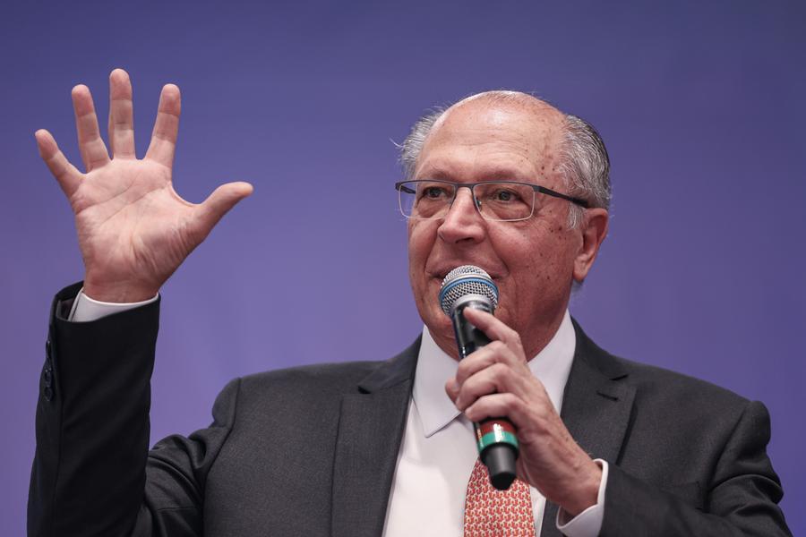 Alckmin afirma que Brasil est&aacute; tendo sucesso em negocia&ccedil;&otilde;es com Estados Unidos