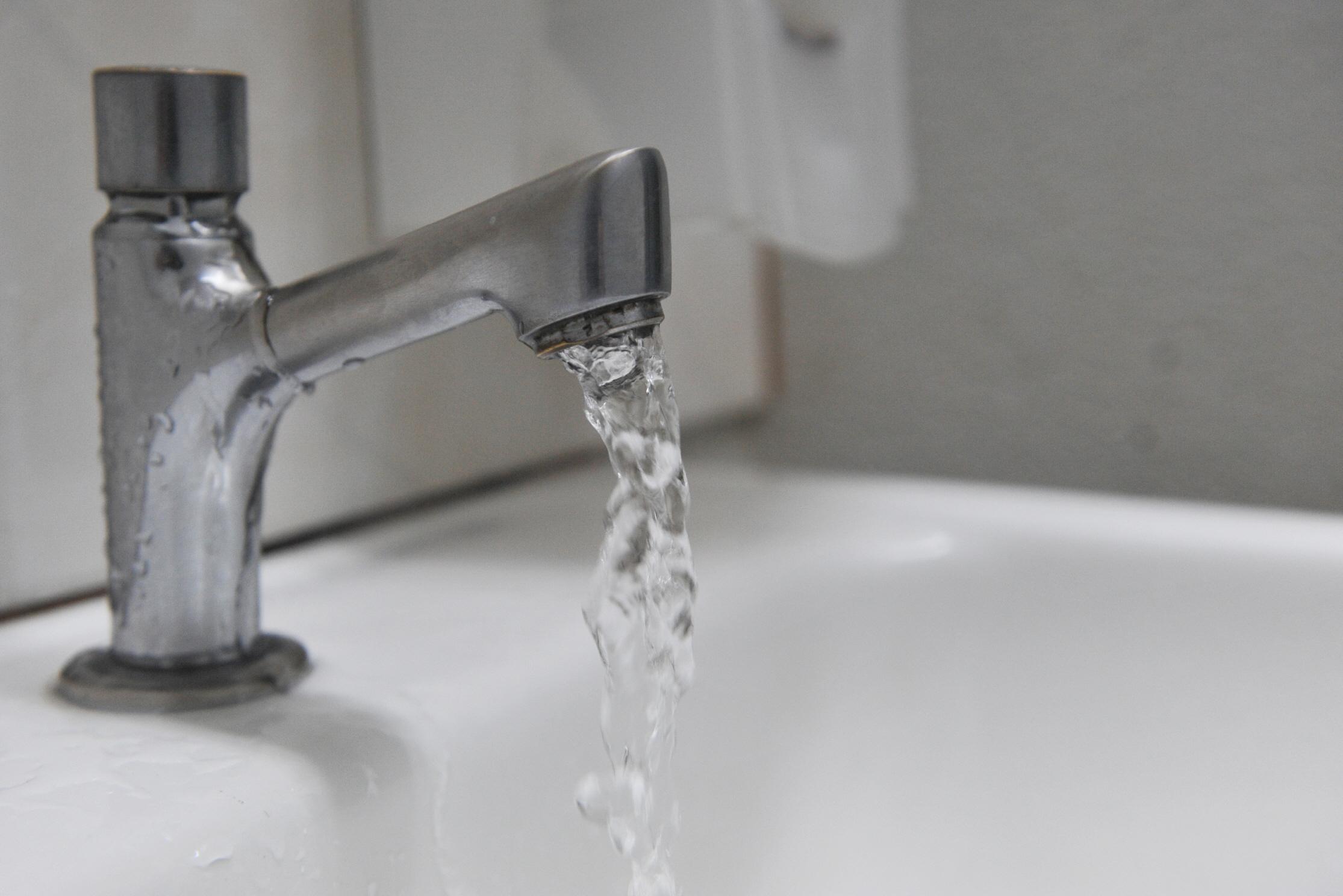 Bairros de Porto Alegre que podem ter desabastecimento de &aacute;gua na ter&ccedil;a e quarta-feira