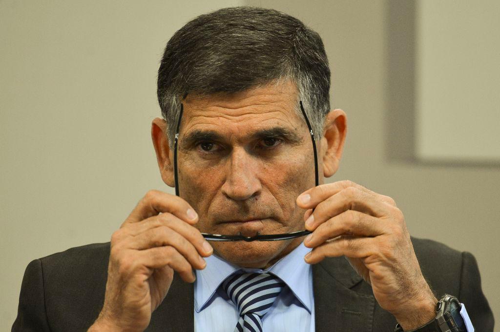  "Nessa hora, o chefe tem que assumir a sua responsabilidade", afirma ex-ministro de Bolsonaro