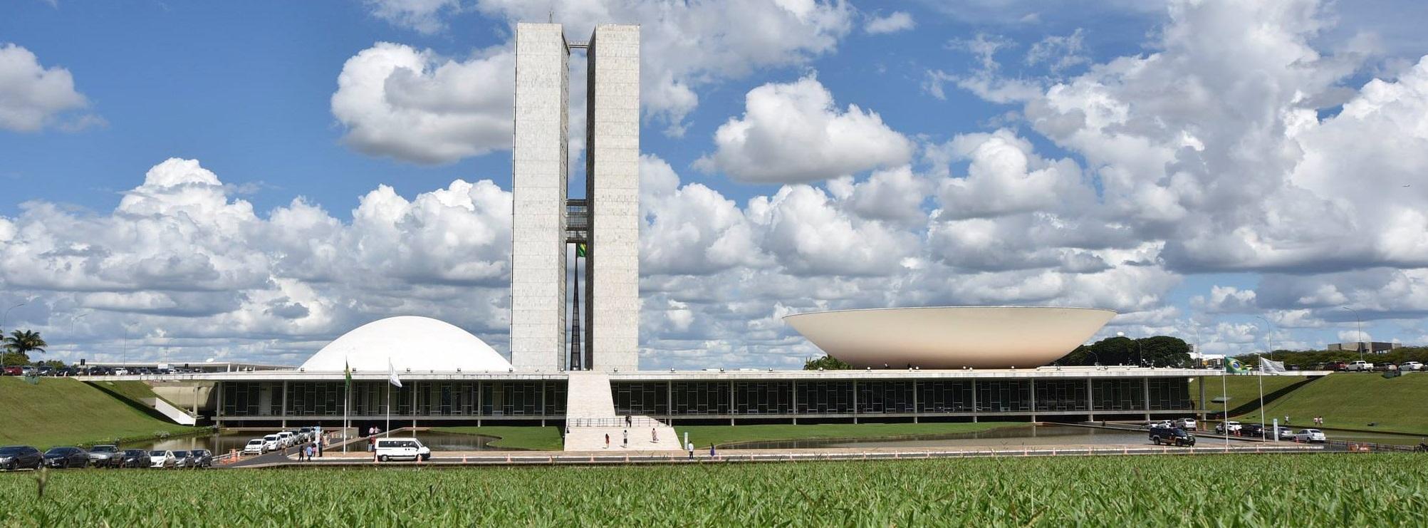 As duas comiss&otilde;es de inqu&eacute;rito t&ecirc;m reuni&otilde;es nesta semana no Congresso Nacional