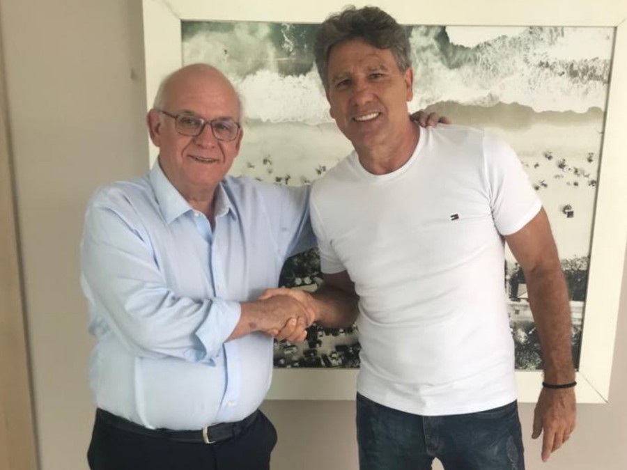 Romildo Bolzan e Renato Portaluppi estão na fase de ajustes, que antecede o anúncio da renovação Romildo Bolzan e Renato Portaluppi estão na fase de ajustes, que antecede o anúncio da renovação