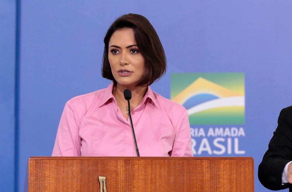 "Bastava me pedir", diz Michelle Bolsonaro sobre decis&atilde;o de Moraes por quebra de sigilos