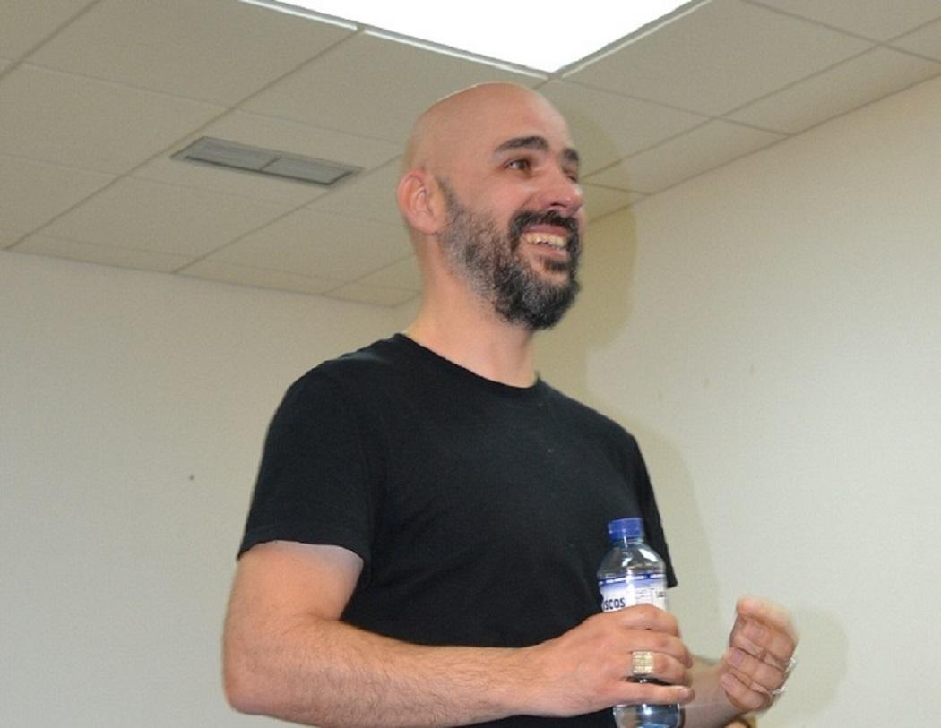 Afonso Cruz &eacute; autor de mais de 30 livros, ilustrador, m&uacute;sico e cineasta