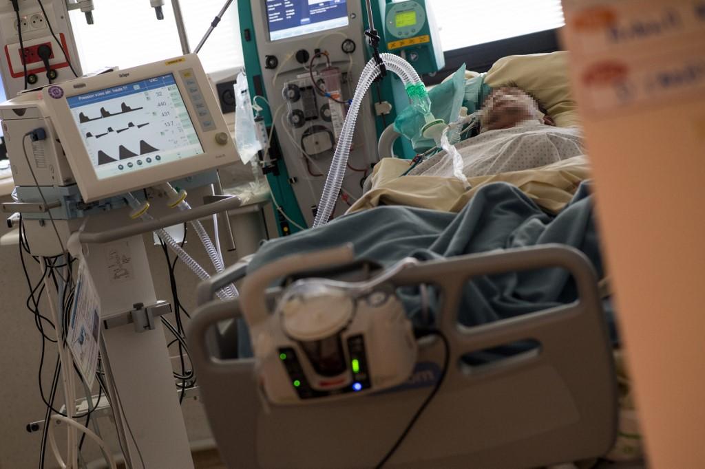 Nas &uacute;ltimas 24 horas, pasta notificou 823 mortes pela doen&ccedil;a