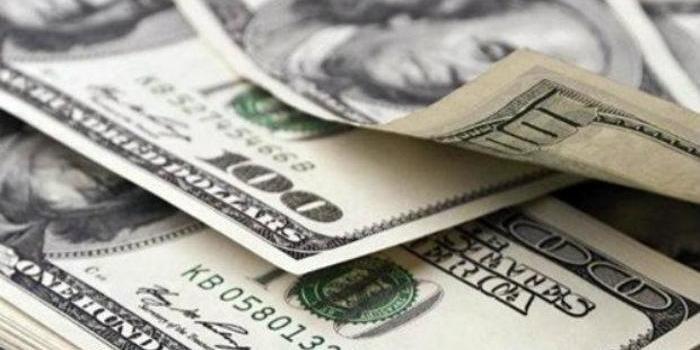 D&oacute;lar recua a R$ 4,81, e Ibovespa fecha no maior patamar em sete meses