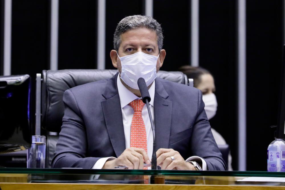 Declara&ccedil;&otilde;es de Lira vem na esteira das declara&ccedil;&otilde;es de Bolsonaro contra Barroso