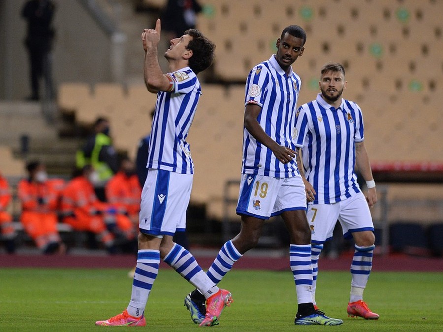 Mikel Oyarzabal marcou o gol do título Real Sociedad na Copa do Rei Mikel Oyarzabal marcou o gol do título Real Sociedad na Copa do Rei
