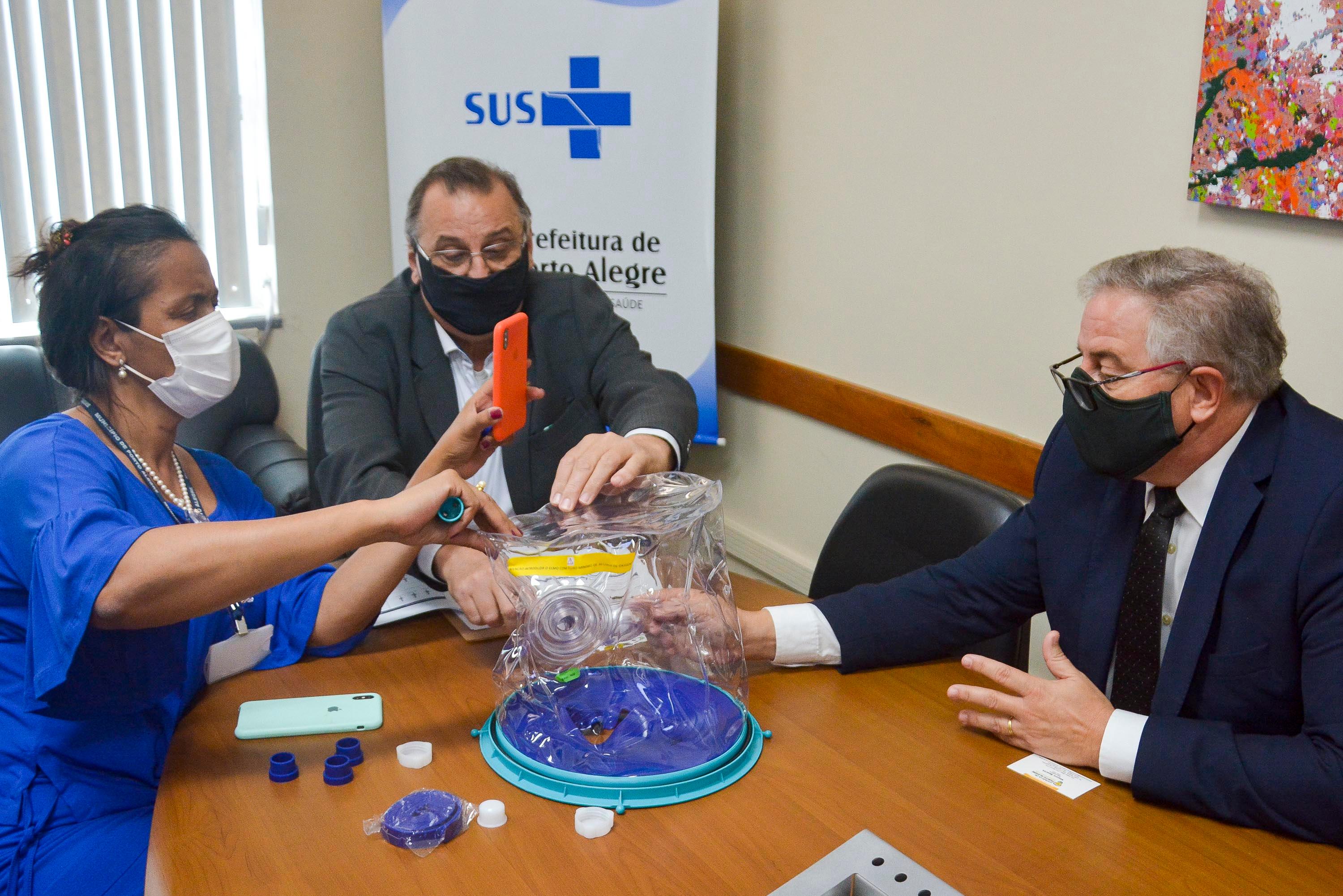Capacete Elmo auxilia na oxigena&ccedil;&atilde;o de pacientes com comprometimento pulmonar devido ao coronav&iacute;rus