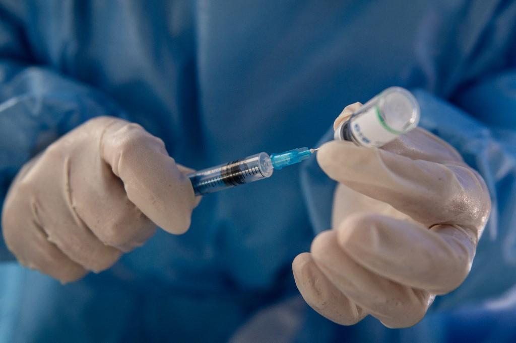 Texto autoriza produ&ccedil;&atilde;o de vacina contra Covid-19