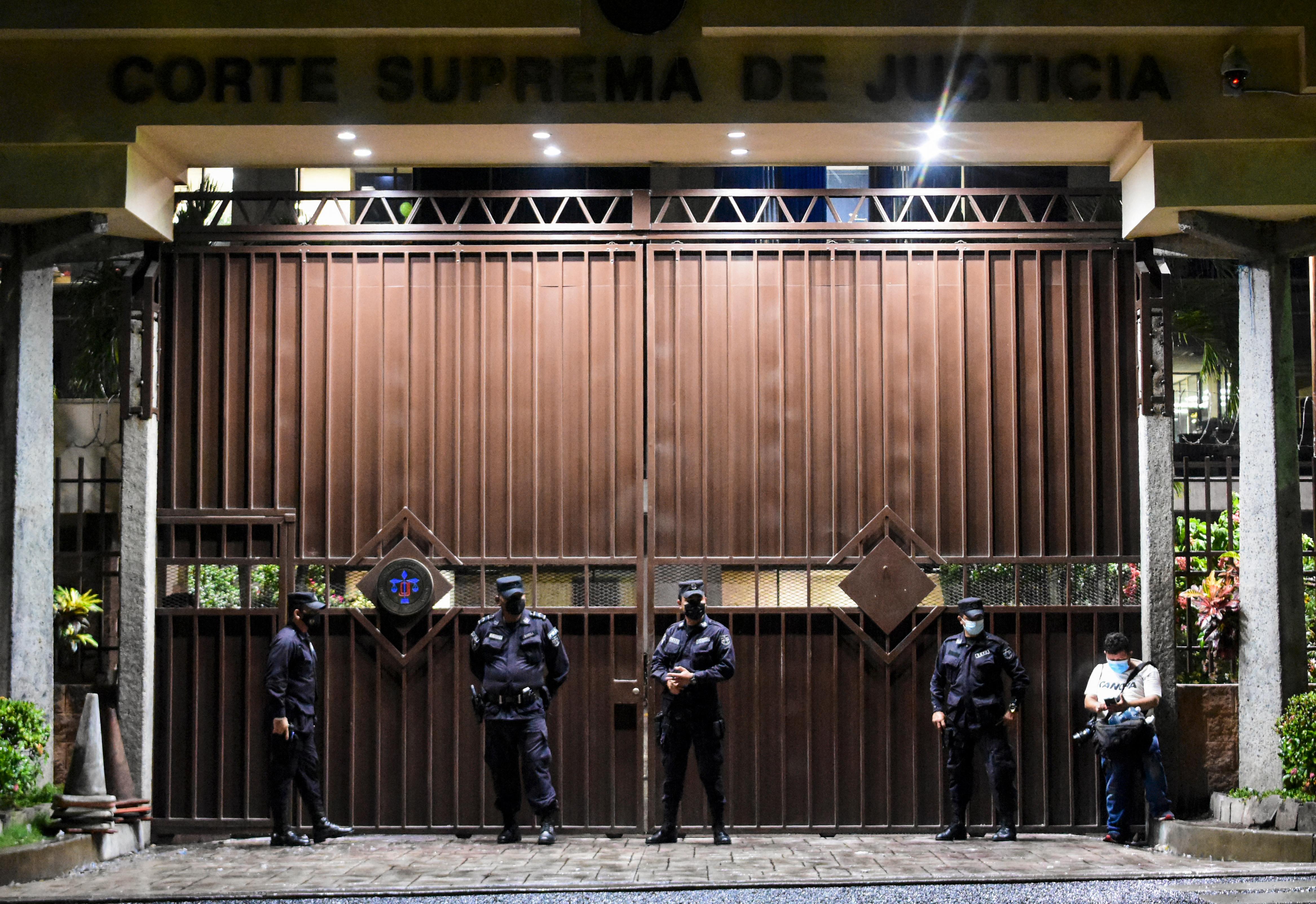  Parlamento tamb&eacute;m dep&ocirc;s o procurador-geral, Ra&uacute;l Melara
