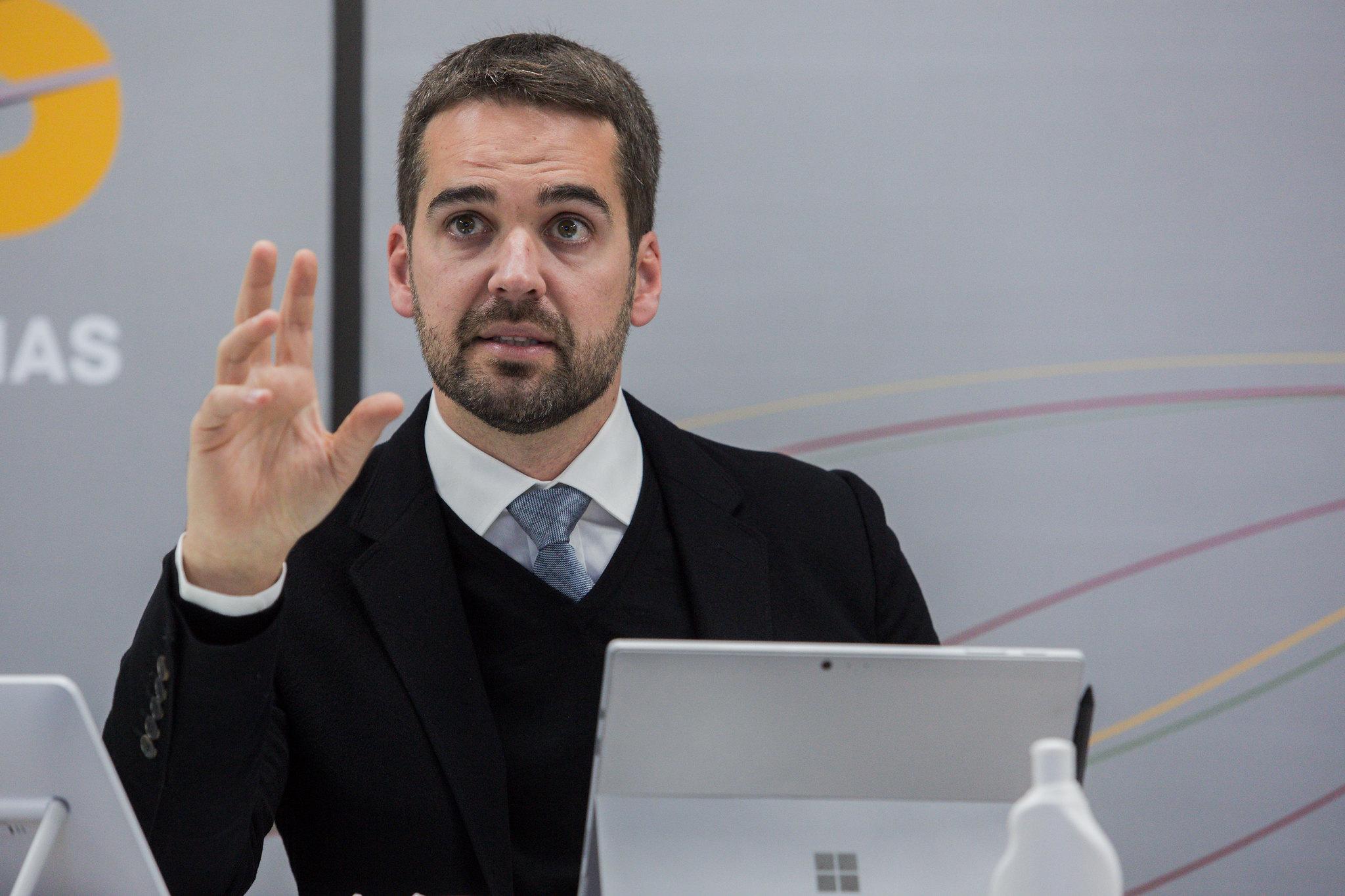 Leite rebate afirma&ccedil;&otilde;es de Jean Wyllys