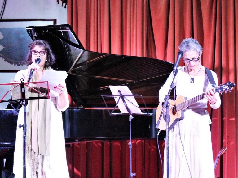 "A Espessura da Vida" estreia no PVA 2021, com Eleonora Prado e Deborah Finocchiaro, além de Pablo Trindade "A Espessura da Vida" estreia no PVA 2021, com Eleonora Prado e Deborah Finocchiaro, além de Pablo Trindade