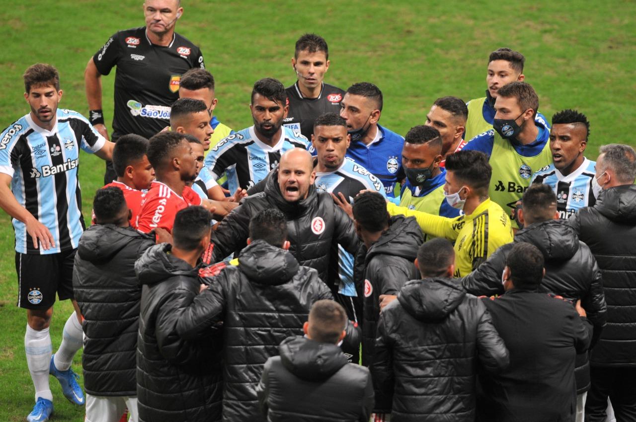 S&uacute;mula relatou confus&otilde;es no Gre-Nal