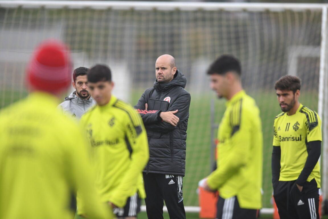 Com t&eacute;cnico pressionado, Inter enfrenta o Vit&oacute;ria nesta quinta