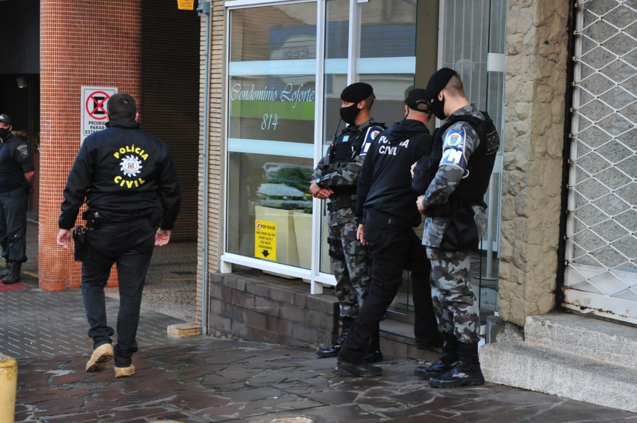 Detento que matou servidor penitenci&aacute;rio em Caxias do Sul &eacute; encontrado morto em Porto Alegre