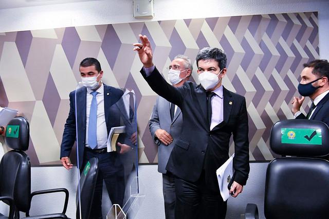 Caso Covaxin leva vice-presidente da CPI a acionar PGR para investigar Bolsonaro