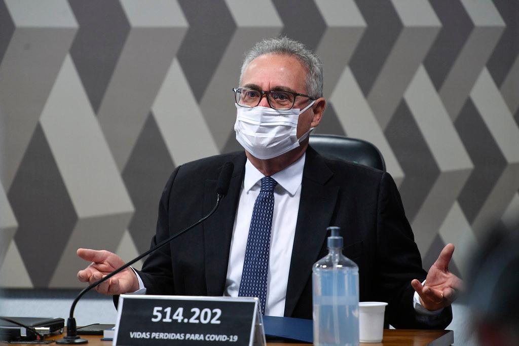 Senador Renan Calheiros, relator da CPI da Covid, apresentou uma linha do tempo refor&ccedil;ando a participa&ccedil;&atilde;o de Jair Bolsonaro na Covaxin