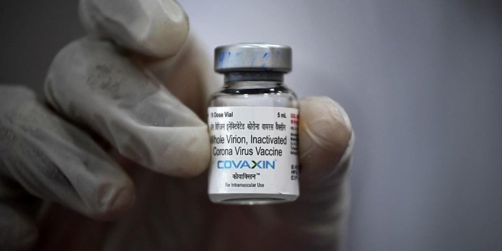 O contrato, suspenso na ter&ccedil;a-feira, prev&ecirc; pagamento de R$ 1,6 bilh&atilde;o por 20 milh&otilde;es de doses
