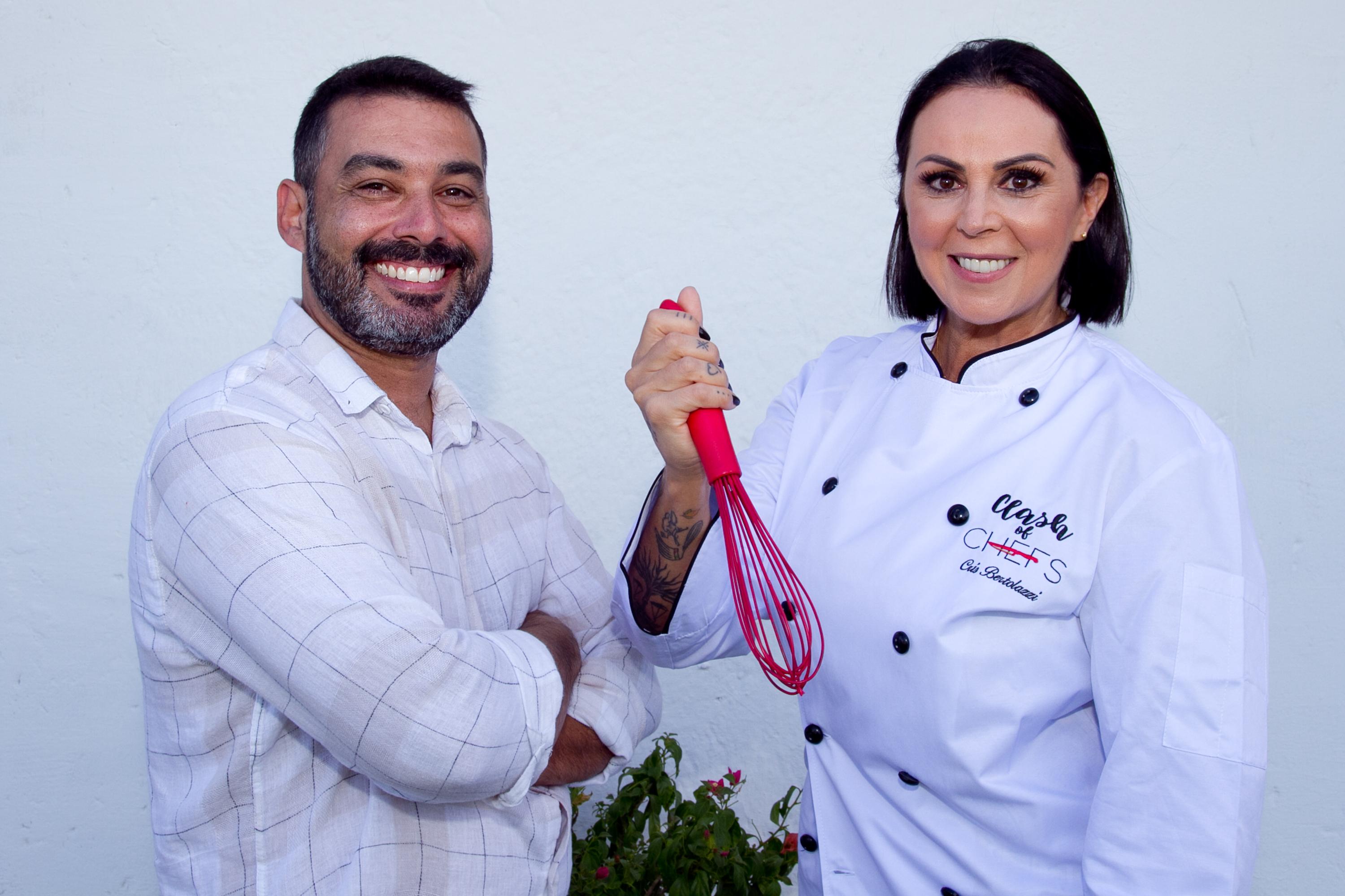 Diretor executivo do Clash of Chefs, Anderson Caruso e a chef Cristina Bertolazzi