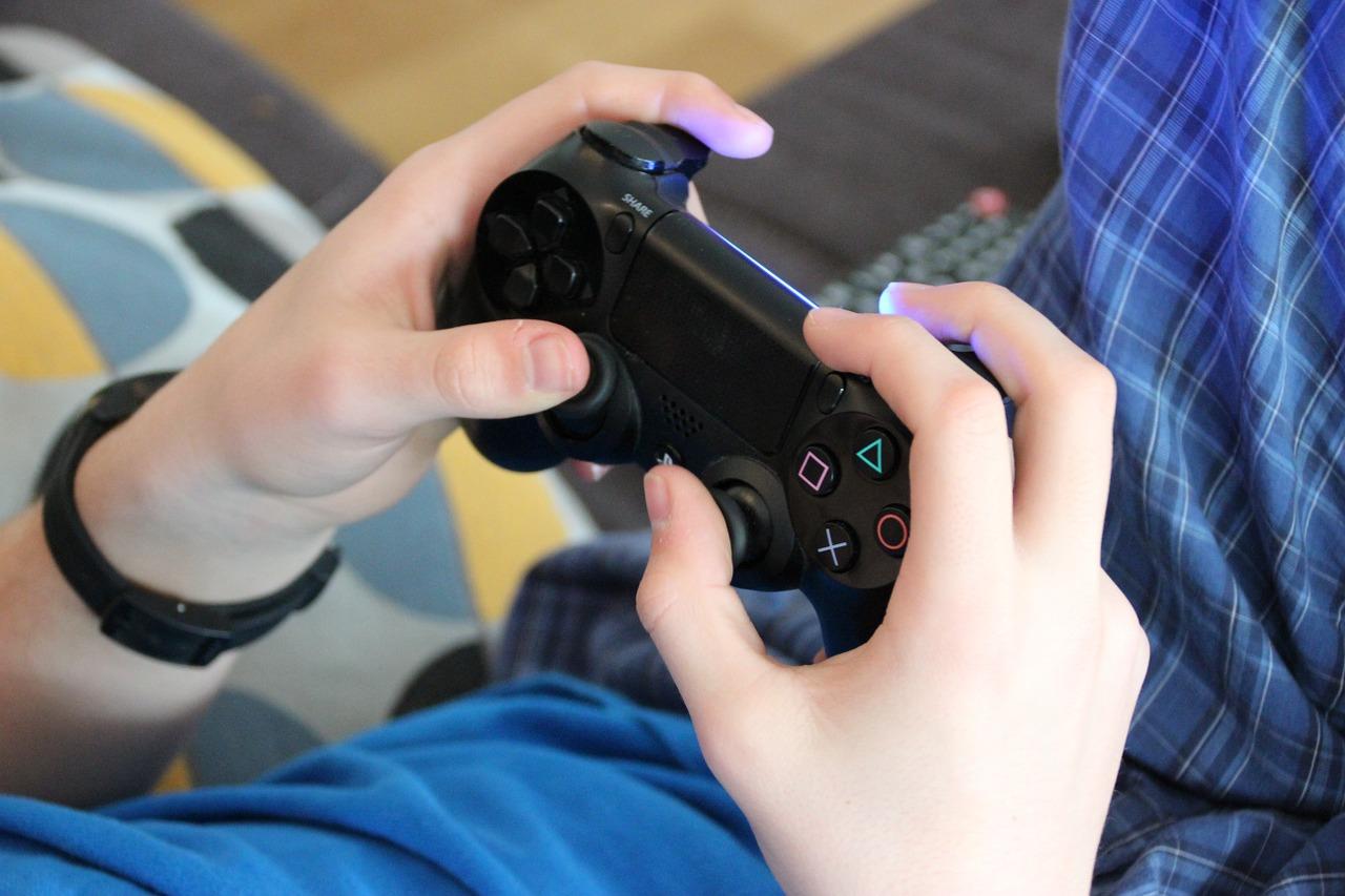 Gigante chin&ecirc;s de videogames imp&otilde;e reconhecimento facial para impedir menores de jogar &agrave; noite