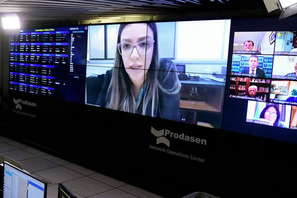 CPI ouve Emanuela Medrades, diretora da Precisa Medicamentos, acusada de intermediar a compra da Covaxin entre a Bharat Biotech e o governo federal