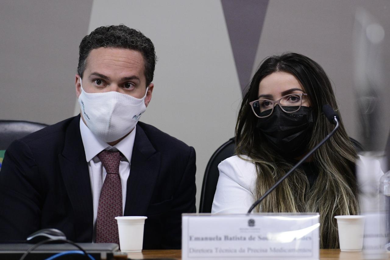 Diretora da Precisa Medicamentos n&atilde;o presta juramento de dizer a verdade na CPI