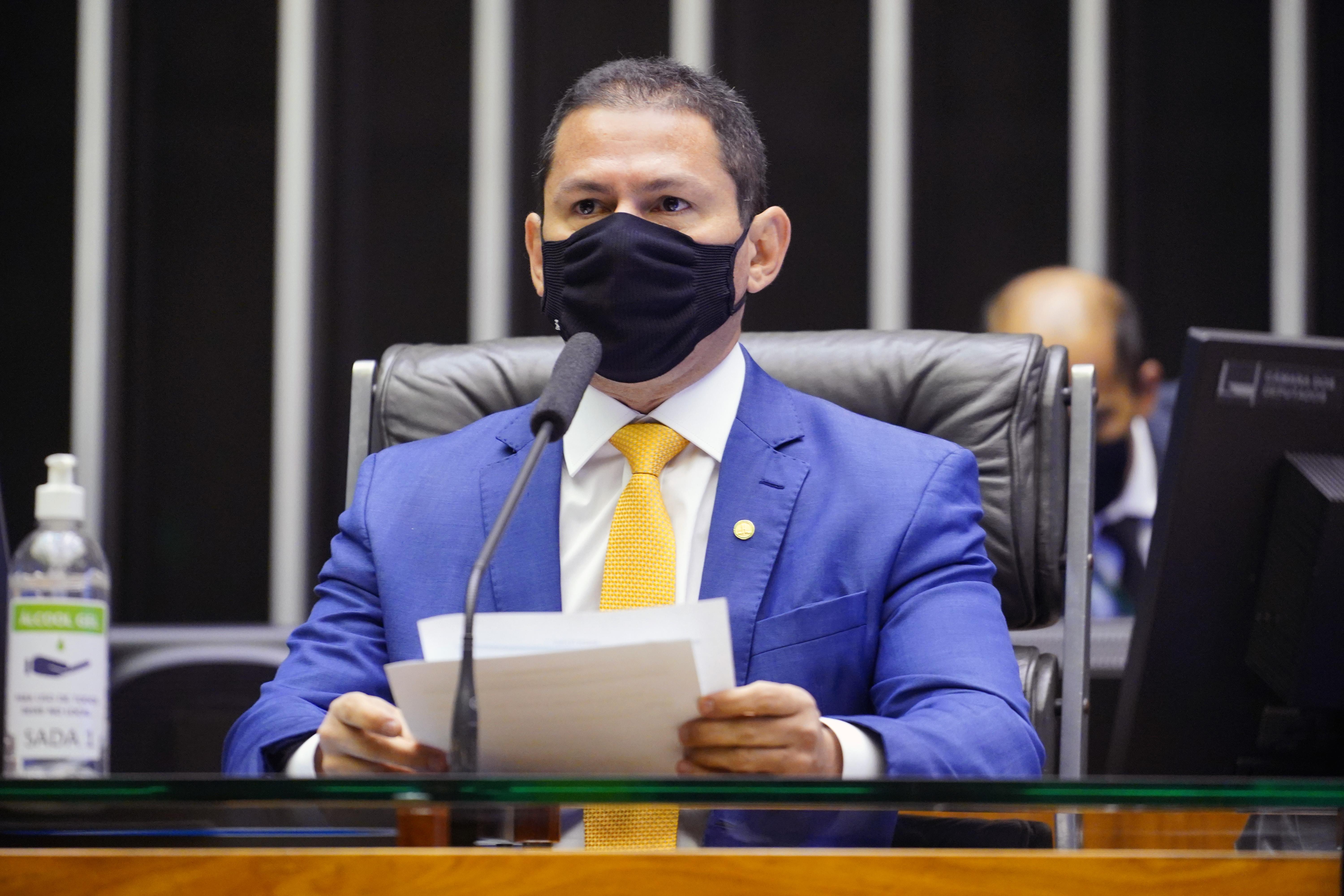 Marcelo Ramos (PL-AM) disse que pretende analisar a fundamenta&ccedil;&atilde;o de ao menos 130 pedidos