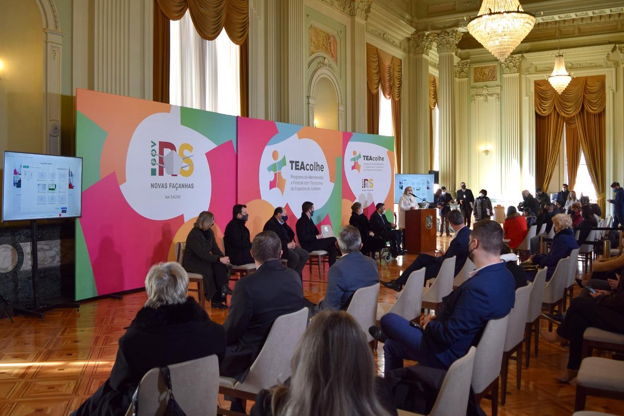 A solenidade oficial foi realizada nesta segunda-feira no Pal&aacute;cio Piratini