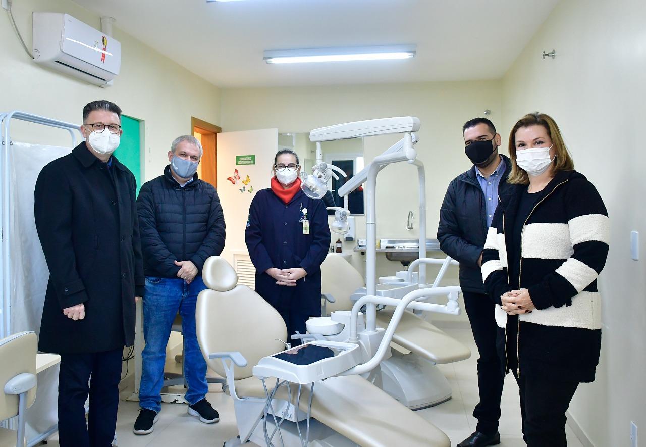 A solenidade que marcou a entrega dos equipamentos por parte da Feevale foi realizada na USF Kraemer