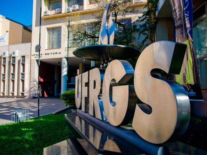 Reitor da UFRGS &eacute; alvo de requerimento que apura poss&iacute;vel infra&ccedil;&atilde;o &agrave;s regras de vestibular
