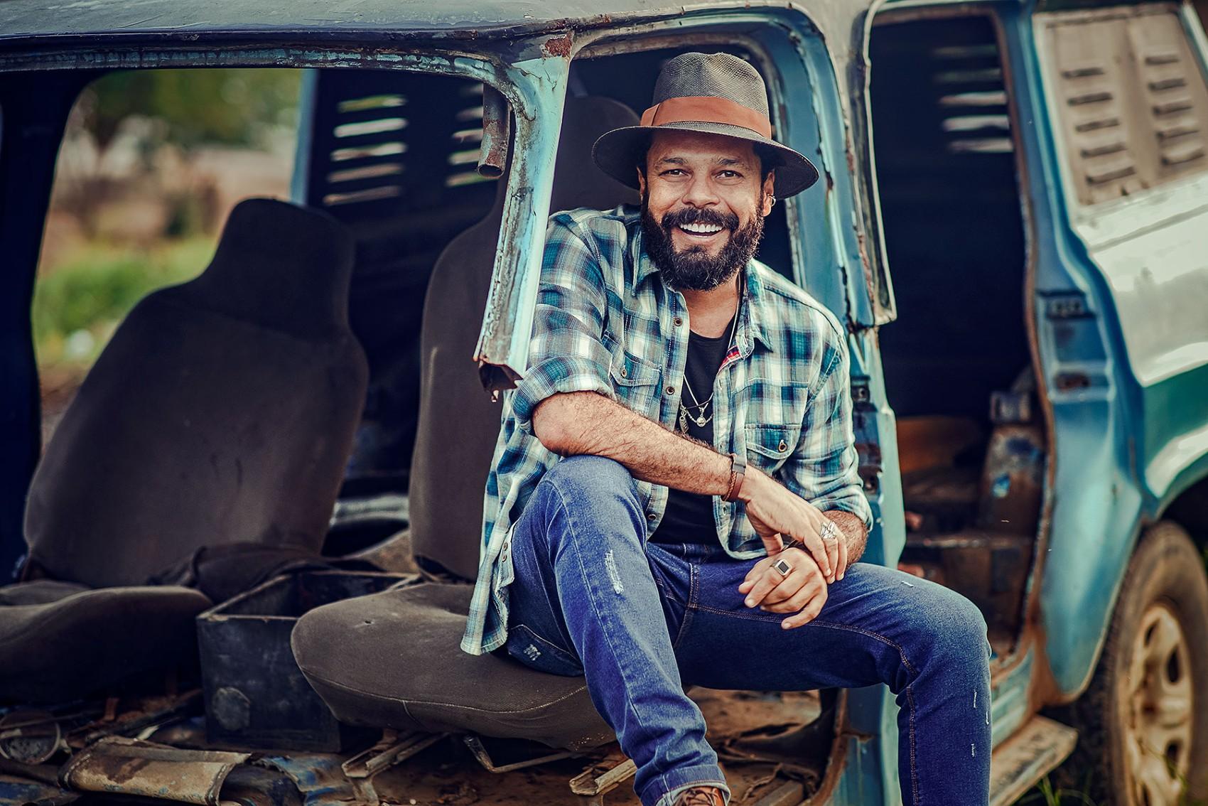 Charles Theone &eacute; um dos artistas participantes desta edi&ccedil;&atilde;o do festival