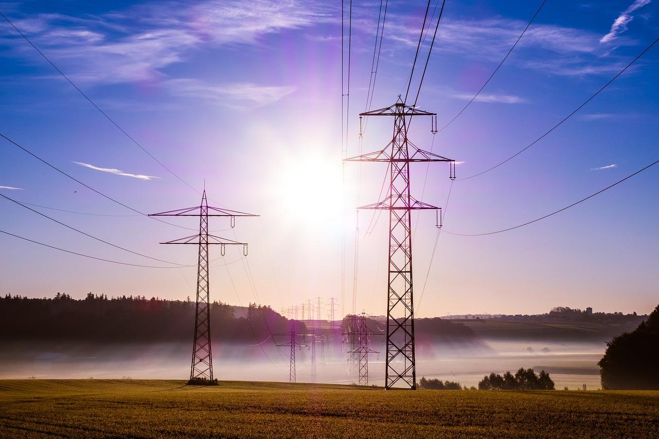 IBGE: energia el&eacute;trica sobe 5% em agosto e d&aacute; maior impacto individual no IPCA-15