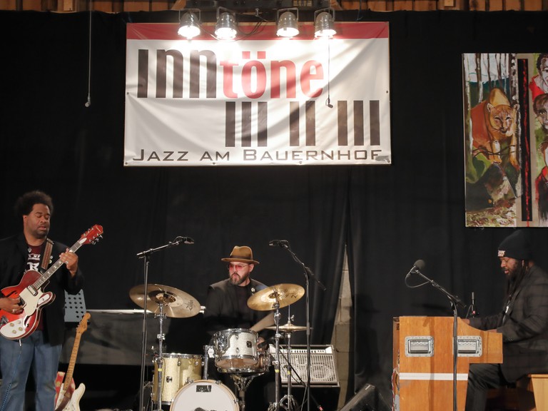 Delvon Lamarr Organ Trio é uma das atrações do festival no dia 6 de novembro Delvon Lamarr Organ Trio é uma das atrações do festival no dia 6 de novembro