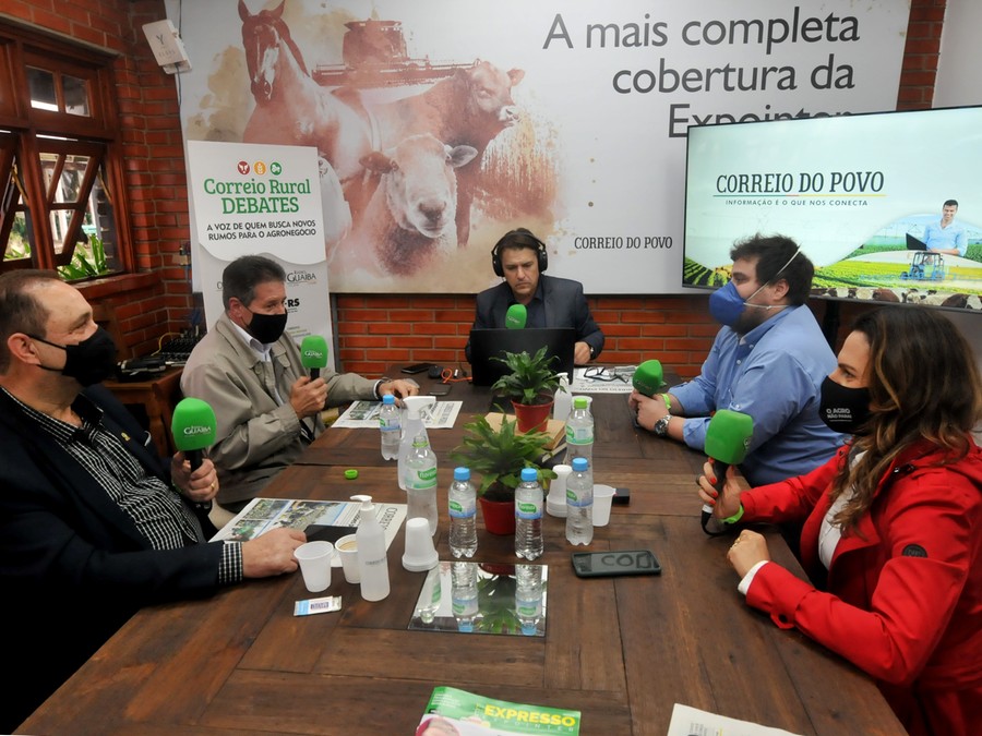 O encontro abriu o ciclo de debates desta edição da Expointer. O encontro abriu o ciclo de debates desta edição da Expointer.